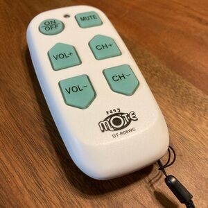 Easy Mote Universal TV Remote Control for seniors